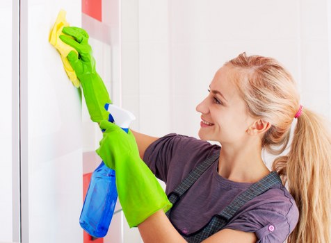 Deep carpet cleaning in South West London residential property