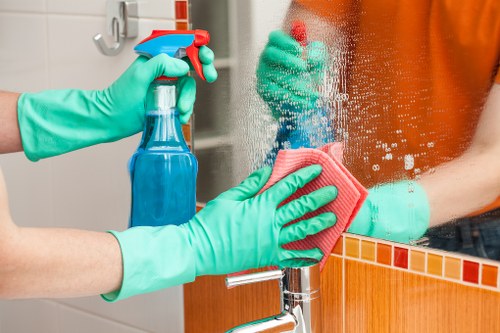 Dust removal and surface cleaning after construction work in SW8