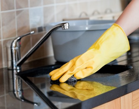 Living room and bedroom cleaning for SW8 end of tenancy handover